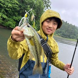 ブラックバス