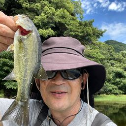 ブラックバス