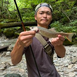 ニッコウイワナ