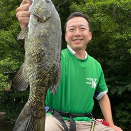 スモールマウスバス