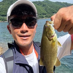 スモールマウスバス