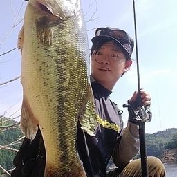 ブラックバス