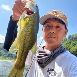 ラージマウスバス