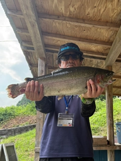 ニジマスの釣果