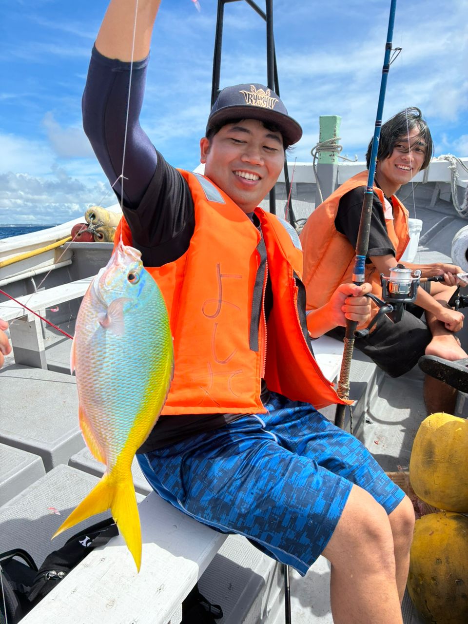沖縄釣り体験よし丸さんの釣果 2枚目の画像