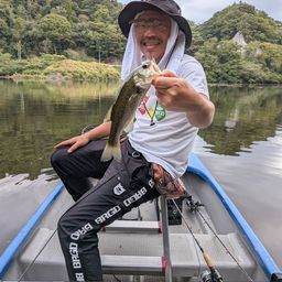 ブラックバス