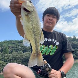 ブラックバス