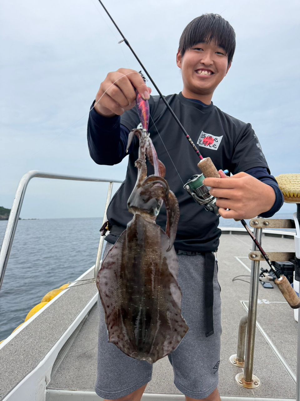 やす淡路島アングラーさんの釣果 1枚目の画像