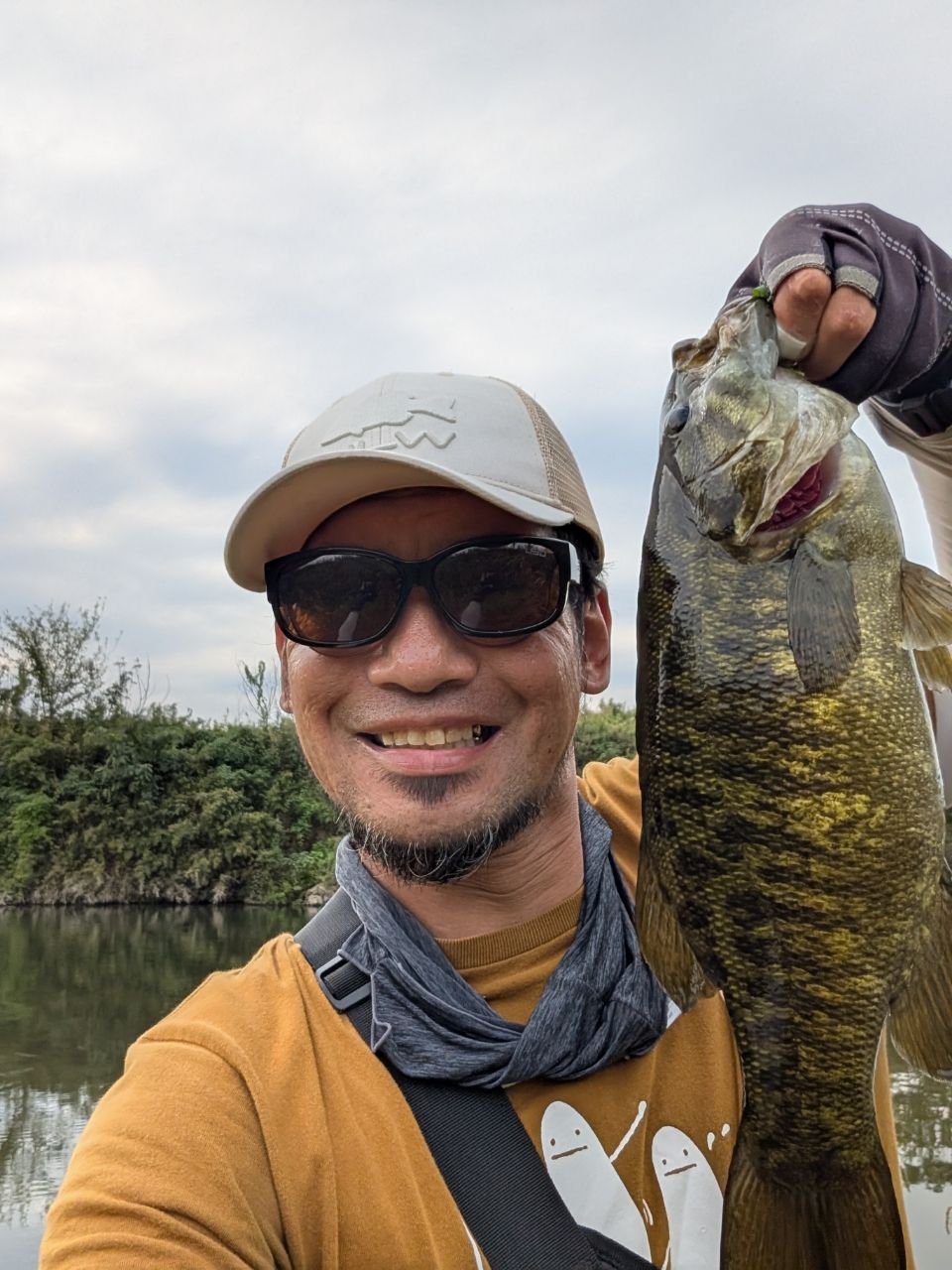 スモールマウスバス