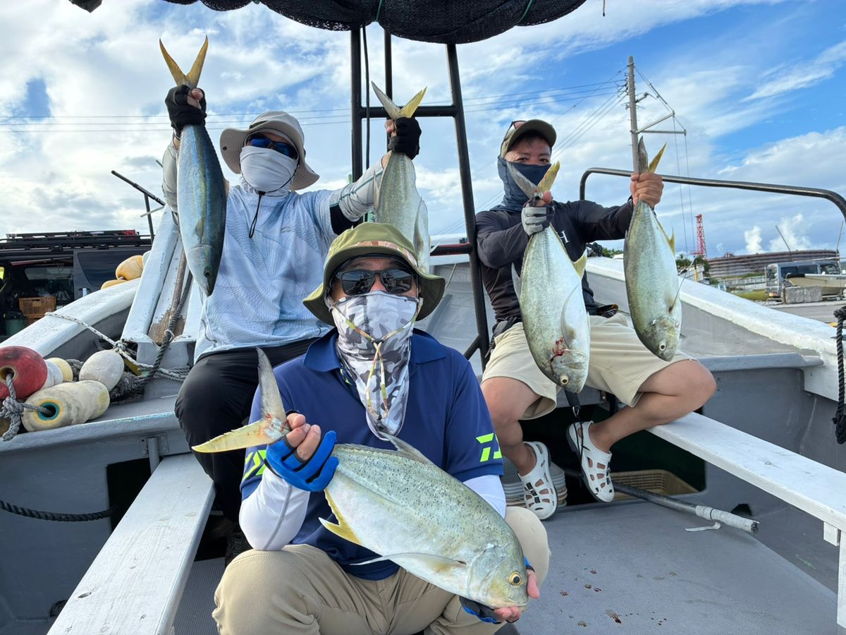 沖縄釣り体験よし丸さんの釣果 1枚目の画像