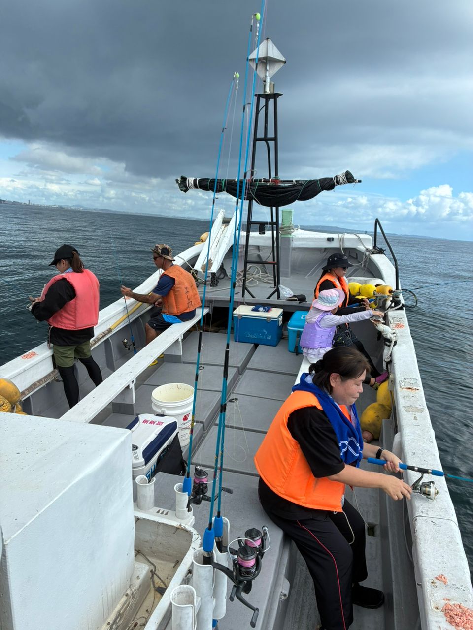 沖縄釣り体験よし丸さんの釣果 2枚目の画像